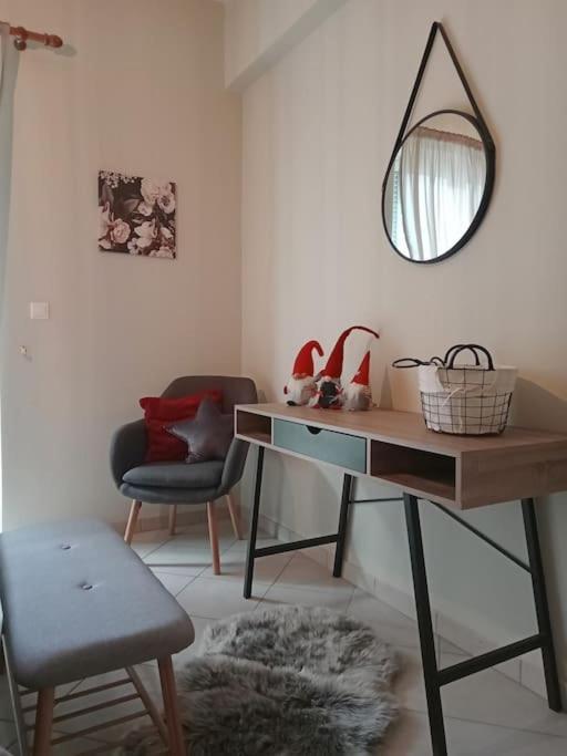 Central Artistic 2-Bedroom Apartment 79Sqm Tripoli Exterior photo