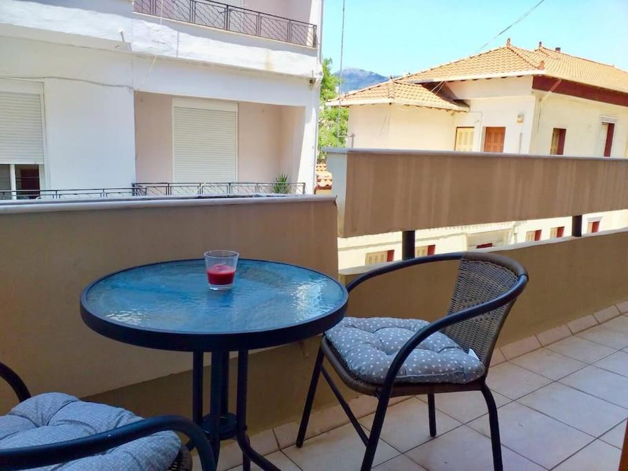 Central Artistic 2-Bedroom Apartment 79Sqm Tripoli Exterior photo